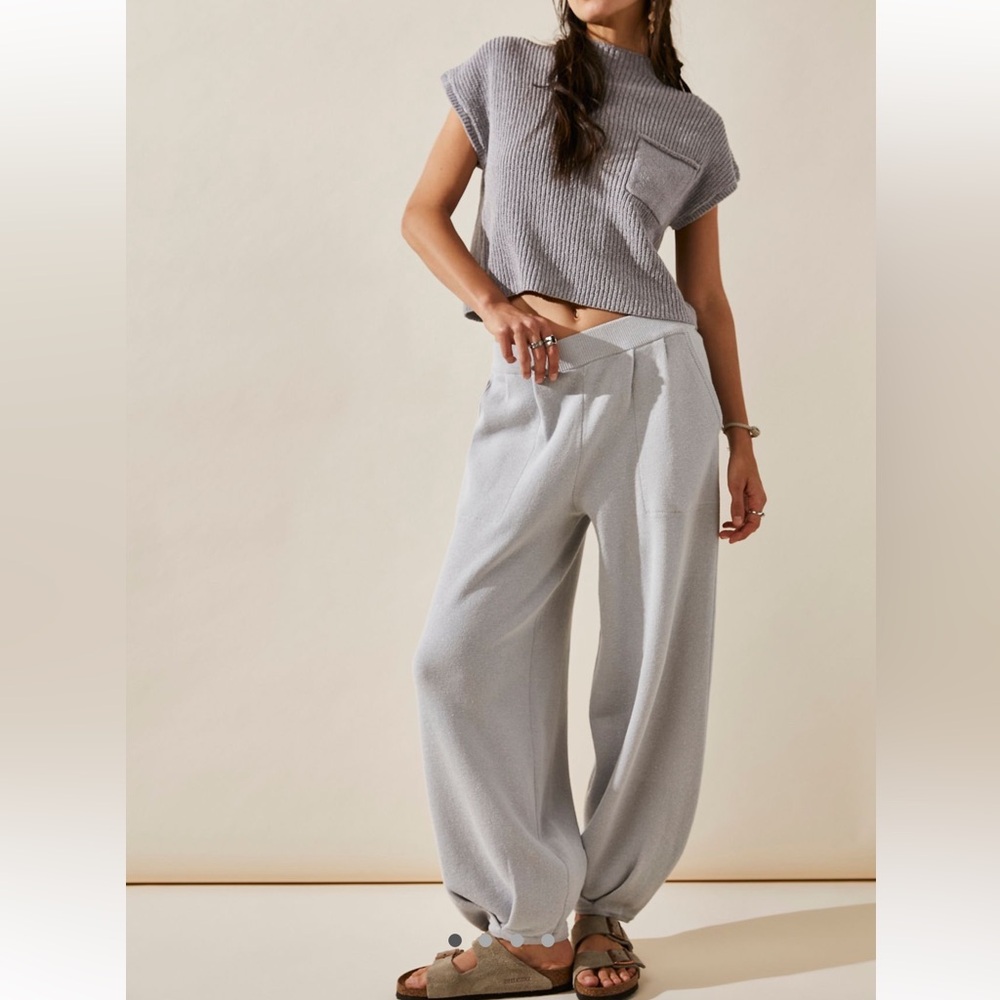 Free People Light Gray Cropped Knit Sweater Top